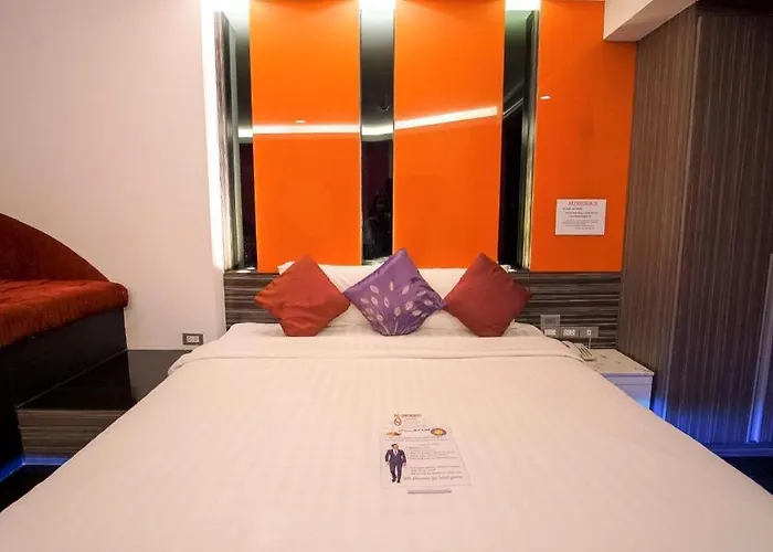Heaven@4 Hotel